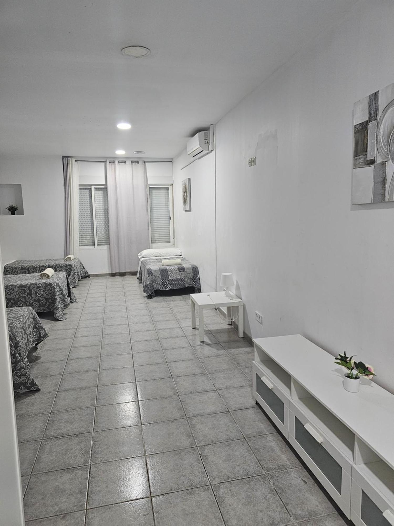Mhrosa Hotel Valencia Buitenkant foto